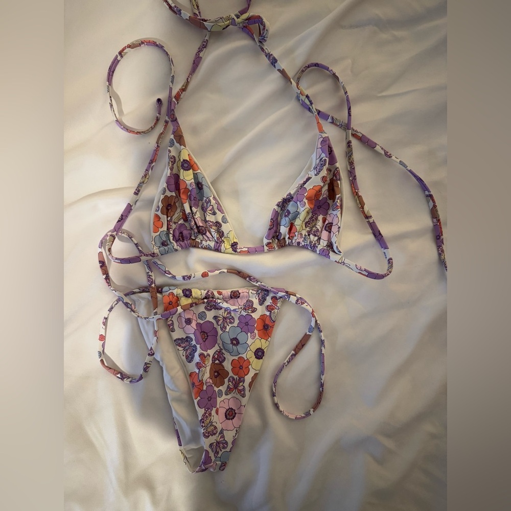 Frankie’s Bikini